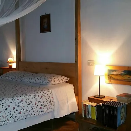 Alloggio per agriturismo Montaperti *