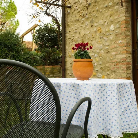 Alloggio per agriturismo Montaperti *